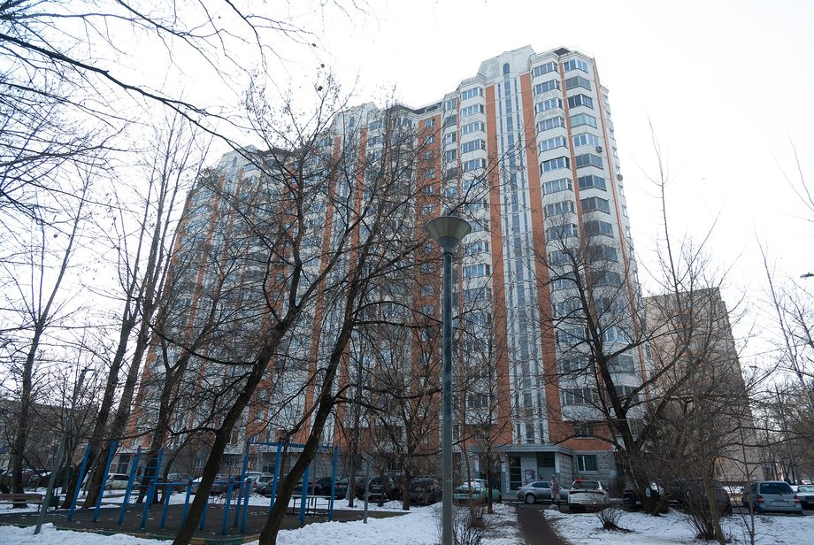 Дом серии П-44Т на улице Медиков